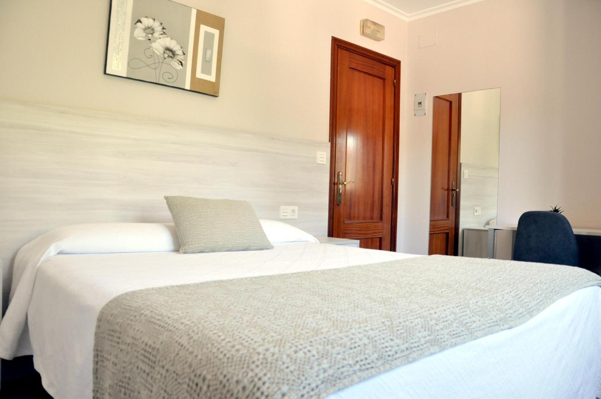 Hostal Paz Gondomar Exterior foto