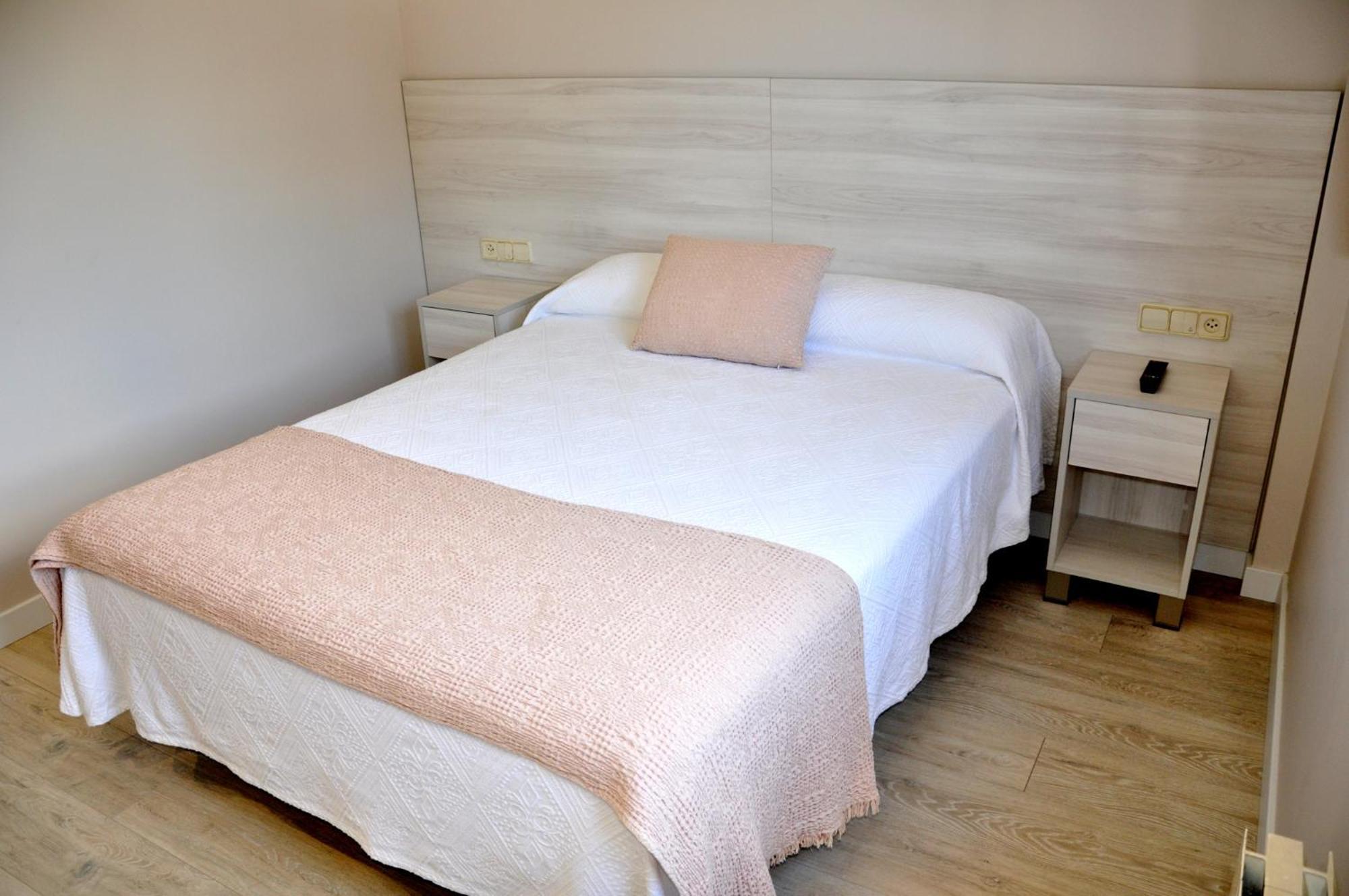 Hostal Paz Gondomar Exterior foto